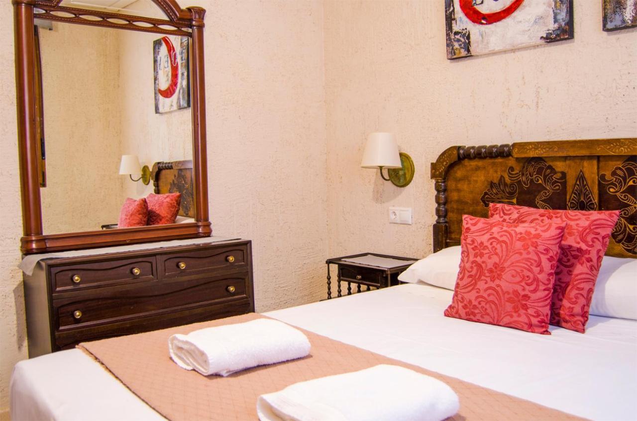 Casas Rurales Alhambra - Lagunas De Ruidera エクステリア 写真